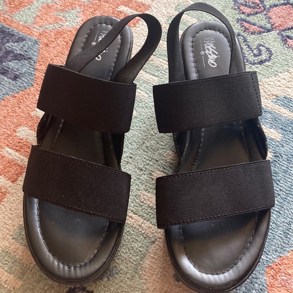 Mossimo Black Flat Wedge Platform Sandal Heels Size 9